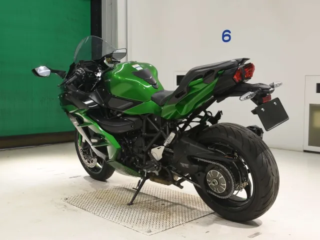 Kawasaki Ninja H2 SX 2018, black | green, фото 6