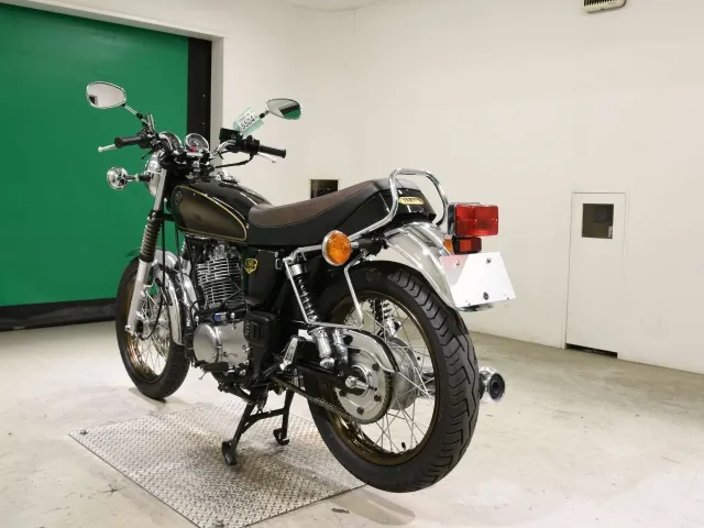 Yamaha SR400 Final Edition Limited 2021, black | light brown, фото 6