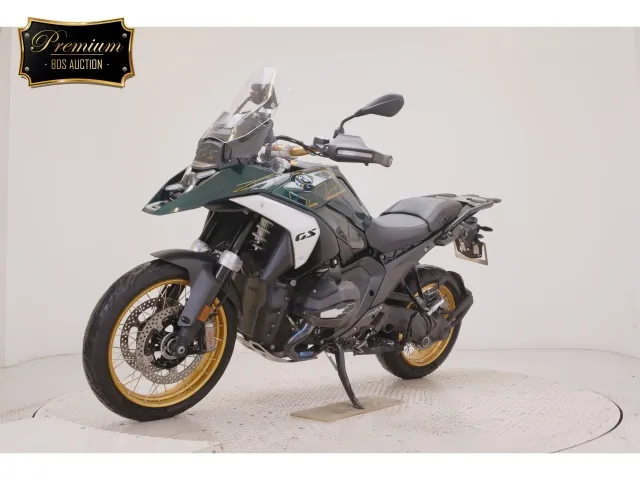 BMW R1300GS 2024, зелёный, фото 4