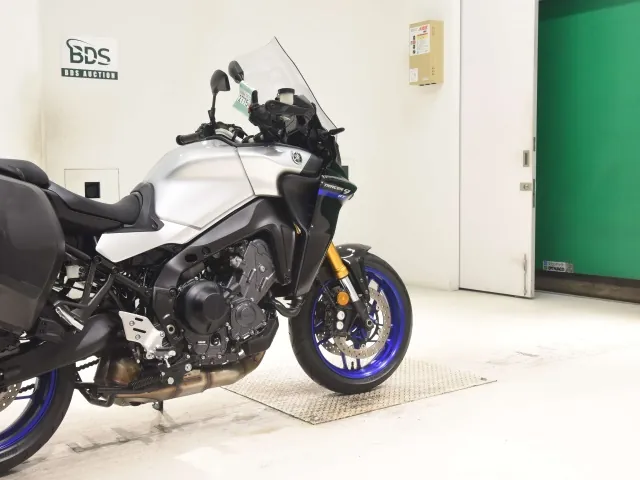 Yamaha Tracer 9 GT 2022, серебристый, фото 5