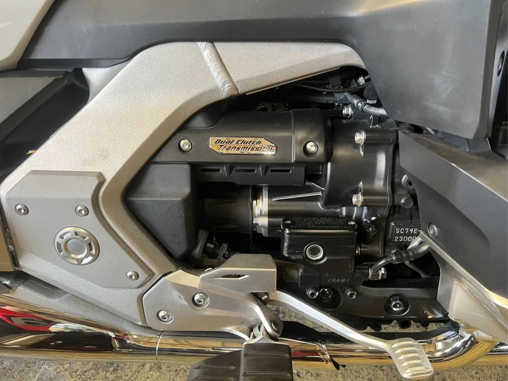 Honda GL1800 2021, p white, фото 10