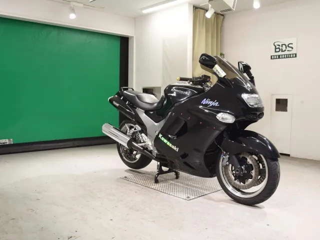 Kawasaki ZZ-R1100 1995, чёрный, фото 3
