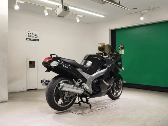 Kawasaki ZZ-R1100 1995, чёрный, фото 5
