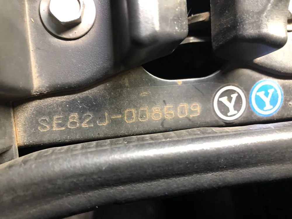 Yamaha Tricity 125, красный, чёрный, фото 3