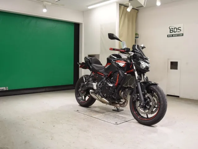 Kawasaki Ninja650A 2022, чёрный, фото 3