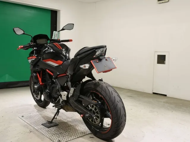 Kawasaki Ninja650A 2022, чёрный, фото 6
