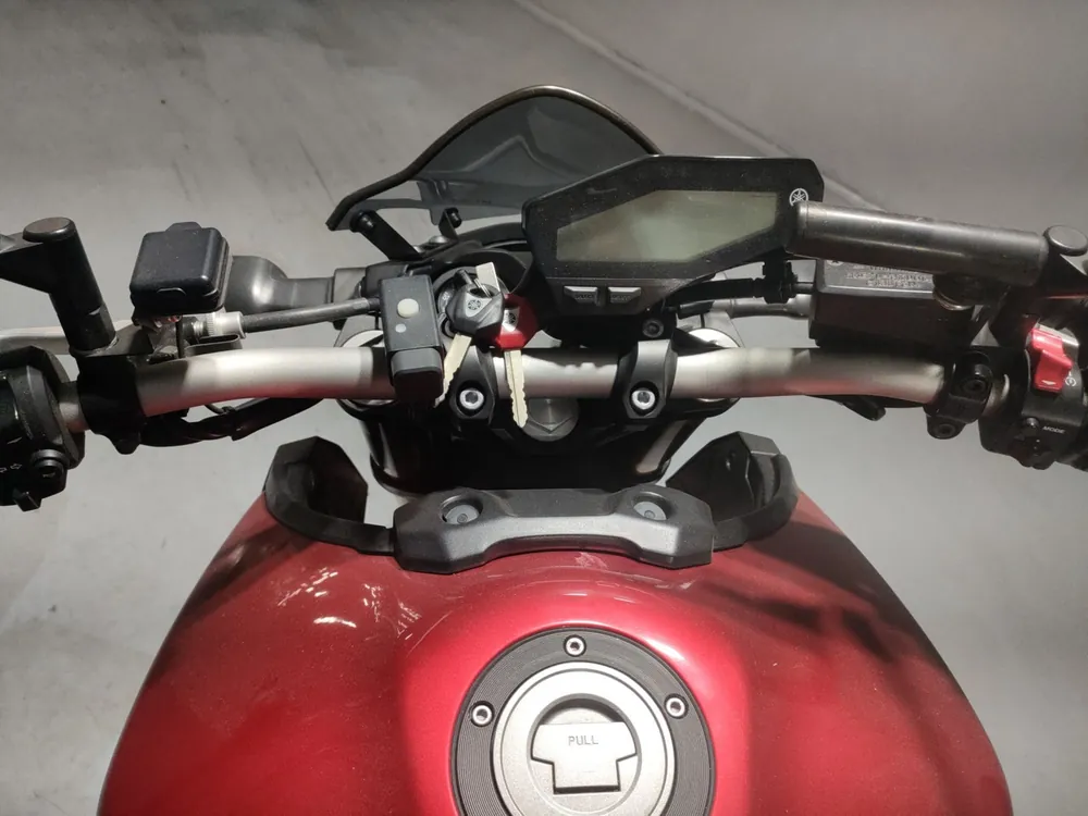 Yamaha MT-09 2016, красный, фото 5