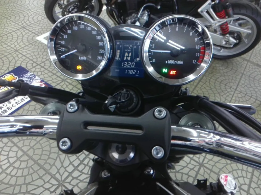 Kawasaki Z900RS 2021, gold / navy blue, фото 3