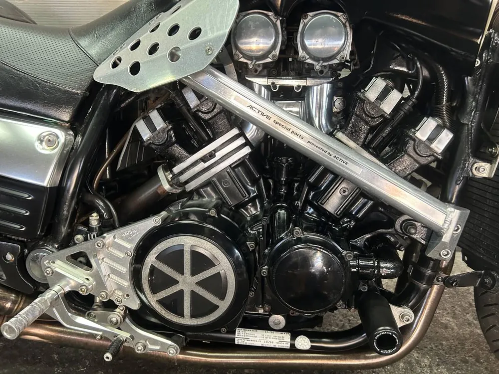 Yamaha VMAX1200 1996, фото 5