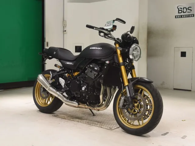 Kawasaki Z900RS 2025, matt black, фото 3