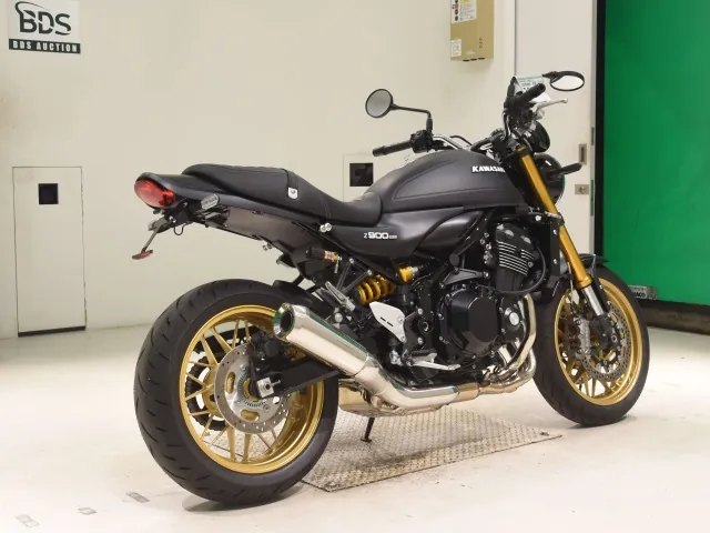 Kawasaki Z900RS 2025, matt black, фото 5