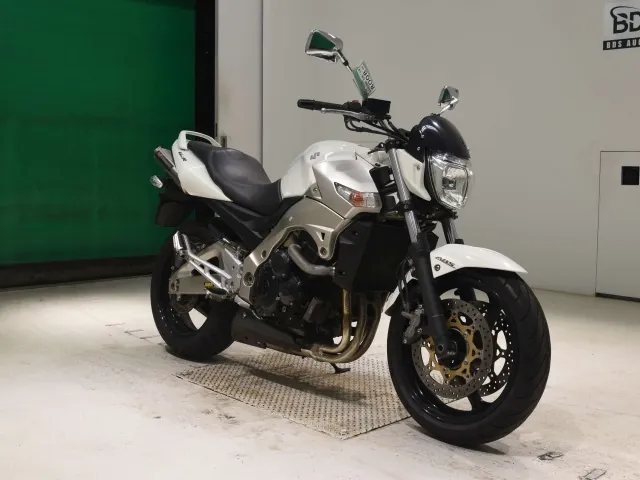 Suzuki GSR400 2014, белый, фото 3