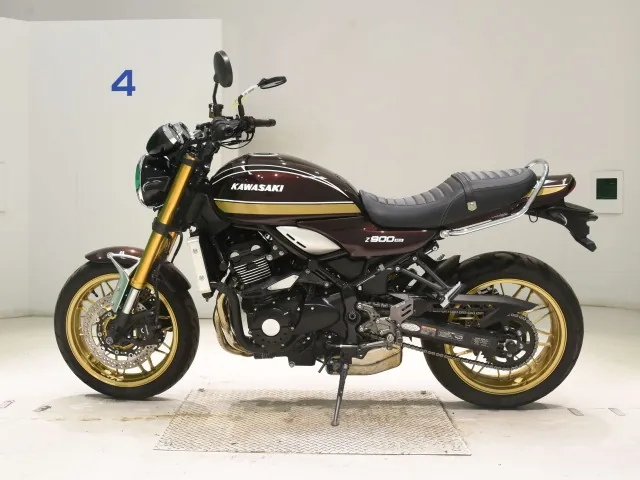 Kawasaki Z900RS 2024, light brown, фото 2