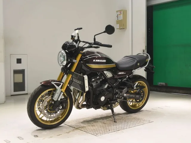 Kawasaki Z900RS 2024, light brown, фото 4
