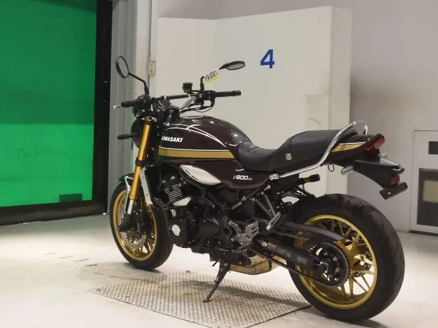 Kawasaki Z900RS 2024, light brown, фото 6