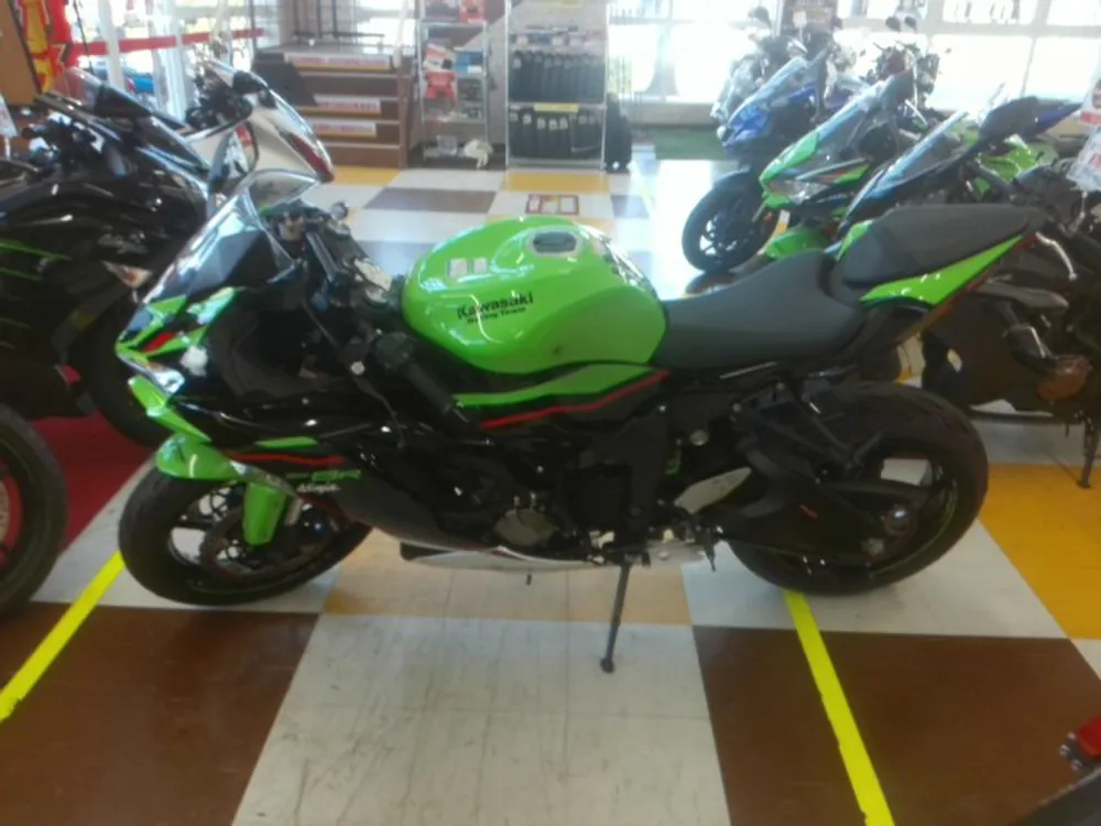 Kawasaki Zx-6Ra 2020, black / lime, фото 2