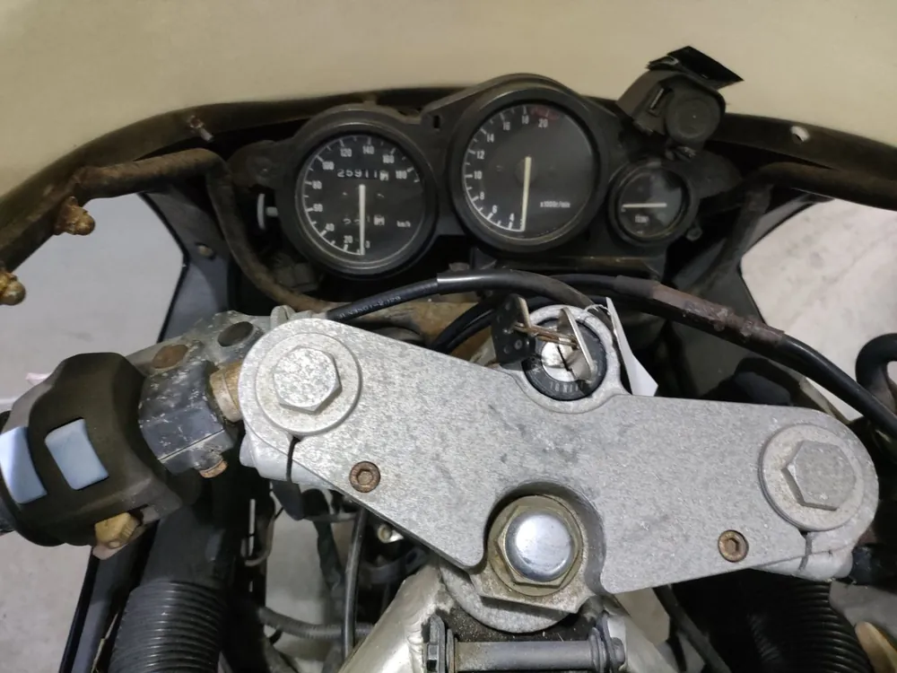 Yamaha FZR250R, чёрный, фото 5
