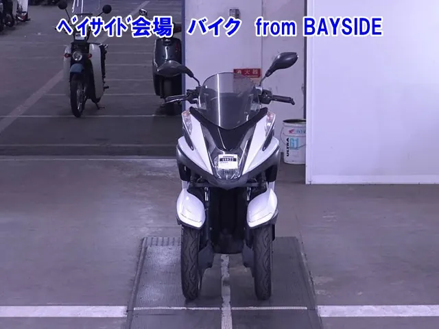Yamaha Tricity 125, белый, фото 4