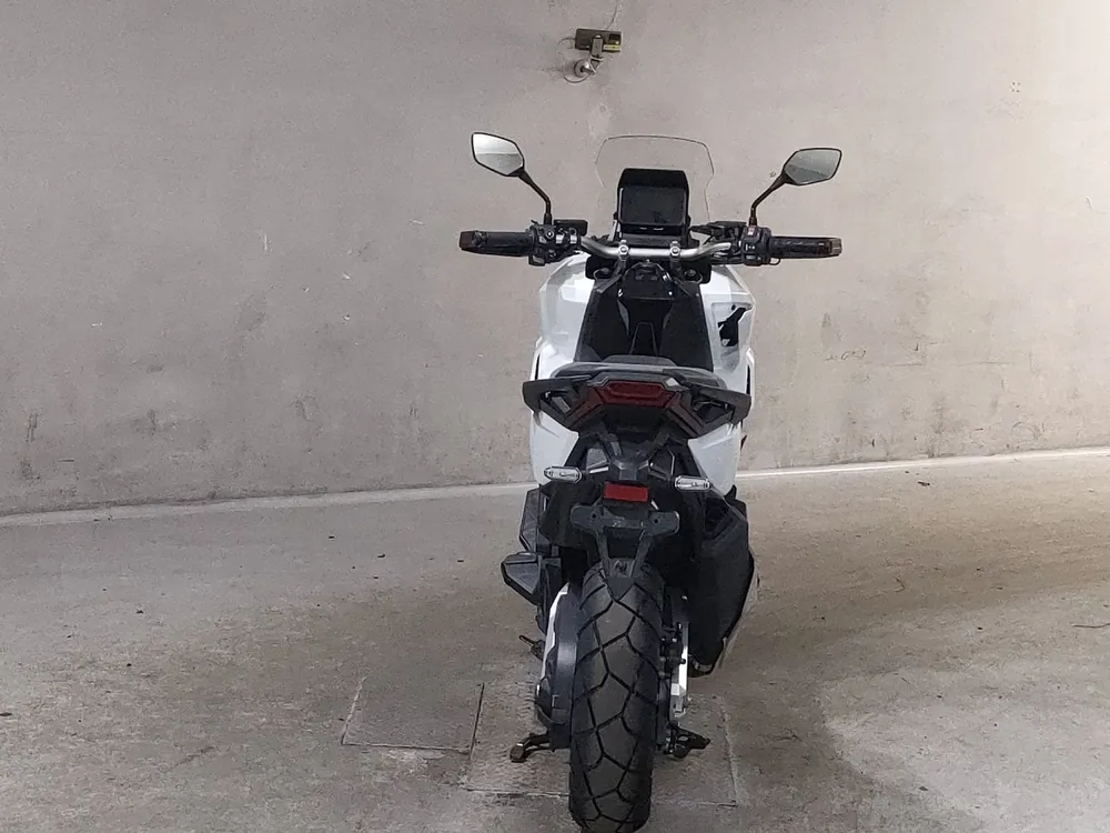 Honda X-ADV750 2025, белый, фото 4
