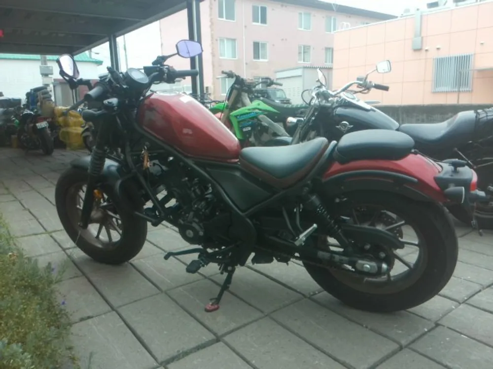 Honda Rebel 250, красный, фото 2