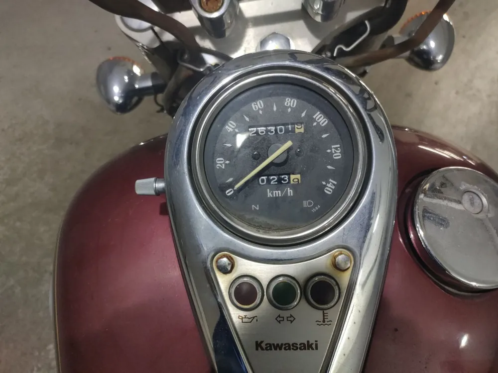 Kawasaki Vulcan 400 Classic 2001, красный, фото 5