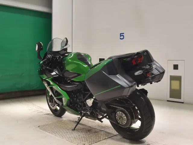 Kawasaki Ninja H2 SX 2018, зелёный, фото 6