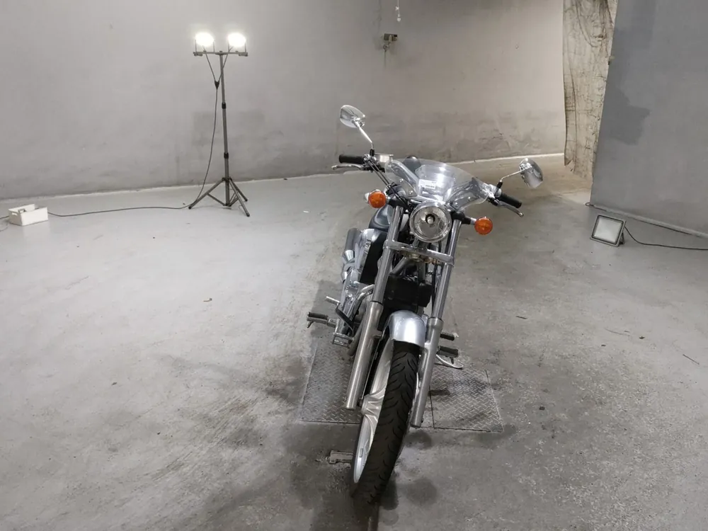 Honda VT1300CX 2012, серебристый, фото 3