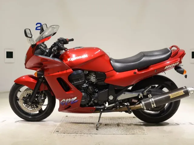 Kawasaki GPZ1100 1998, красный, фото 2
