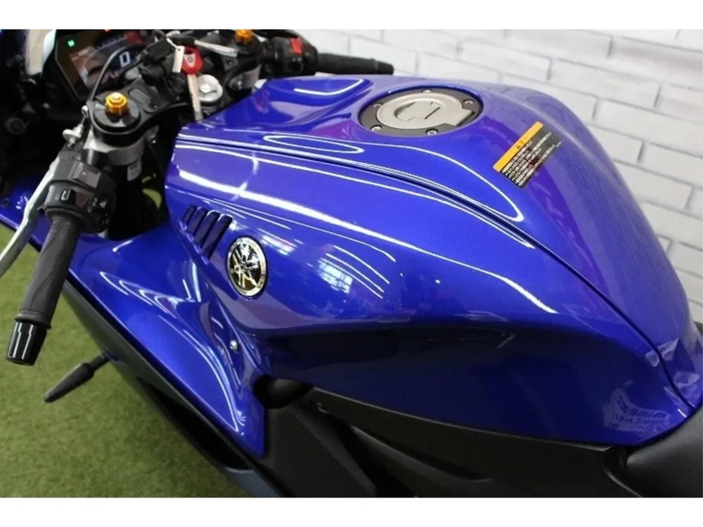 Yamaha YZF-R7 2023, чёрный, синий, фото 4