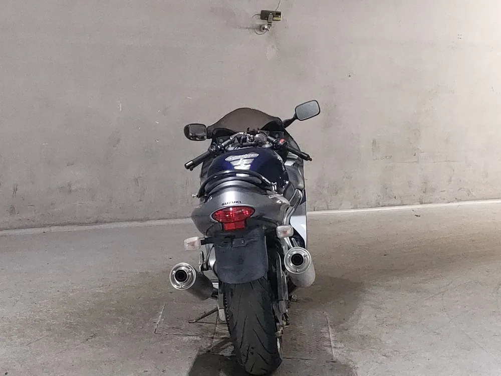 Suzuki GSX1300R 2006, серый, фото 4