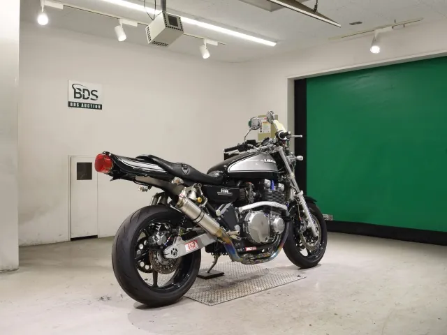 Kawasaki ZRX1100 2001, чёрный, серебристый, фото 5