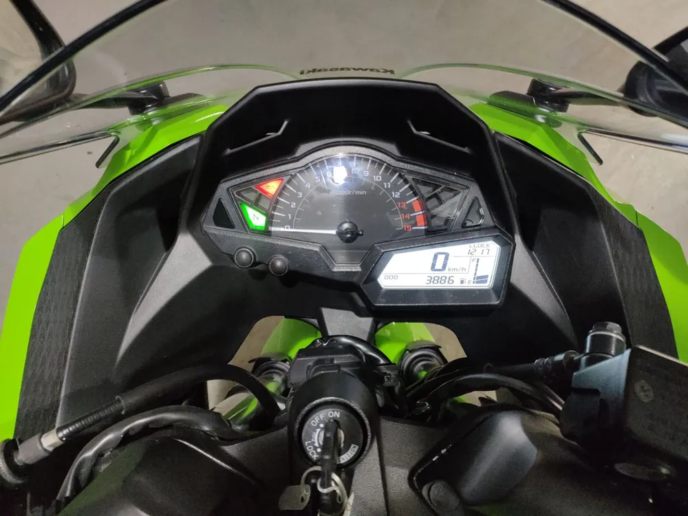 Kawasaki Ninja 250, зелёный, фото 5