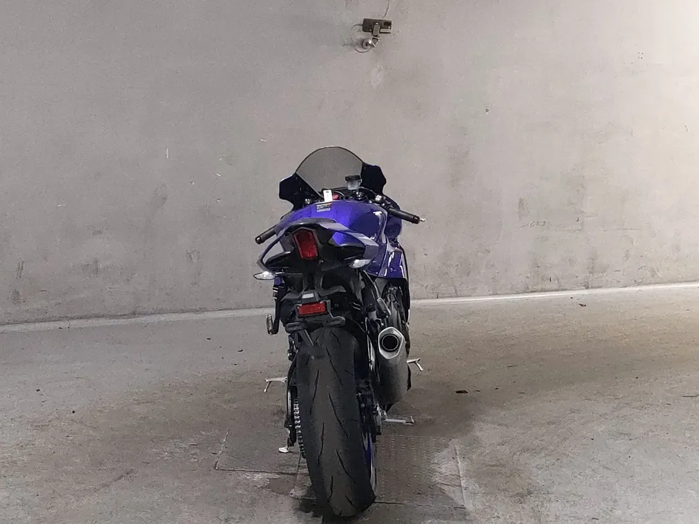 Yamaha YZF-R1M 2024, синий, фото 4