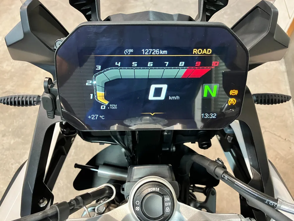 BMW F750Gs 2020, белый, фото 3