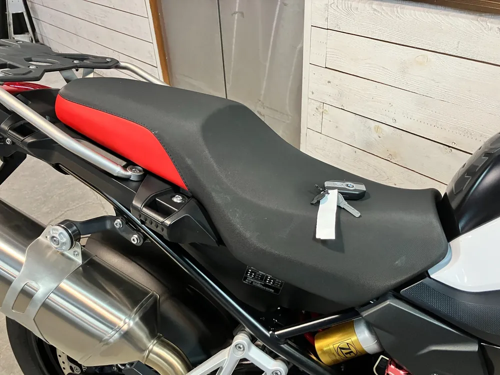 BMW F750Gs 2020, белый, фото 4