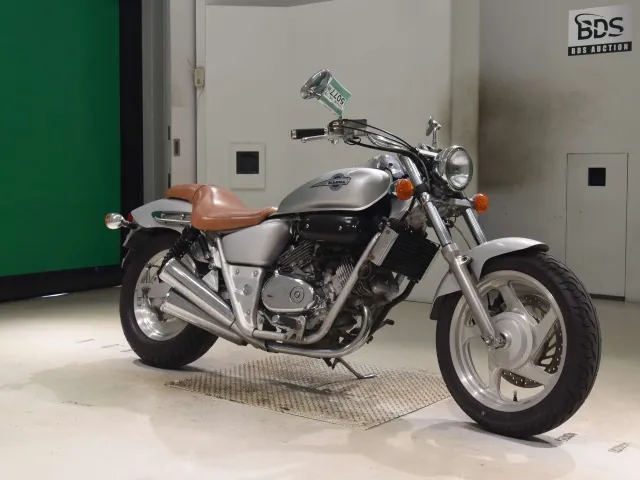 Honda V-Twin Magna 250, серебристый, фото 3