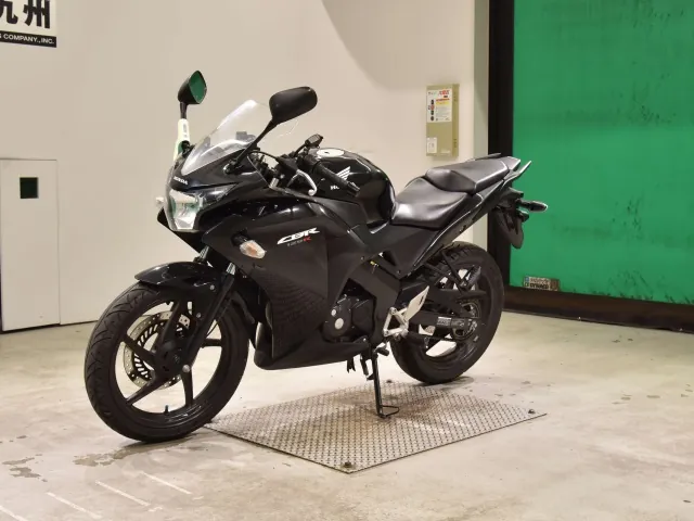 Honda CBR125R, чёрный, фото 4