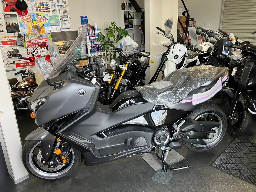 Yamaha T-Max560T, чёрный, фото 2