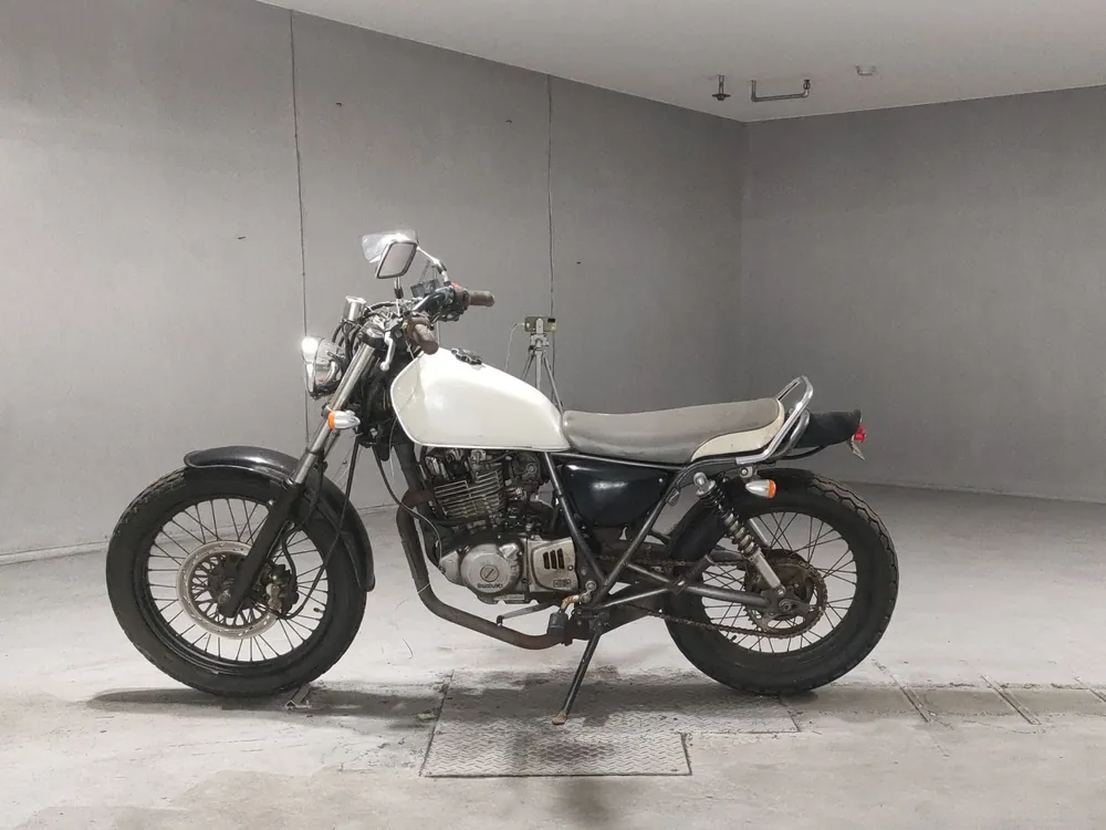 Suzuki Grass Tracker, белый, фото 2