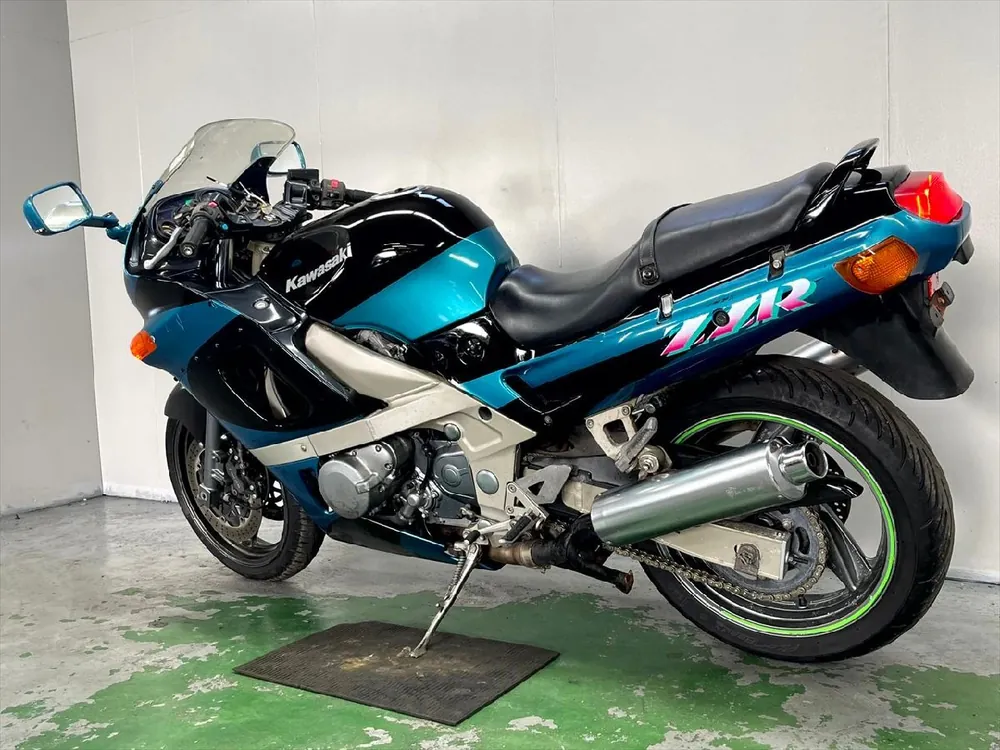 Kawasaki ZZR400 1994, фото 8