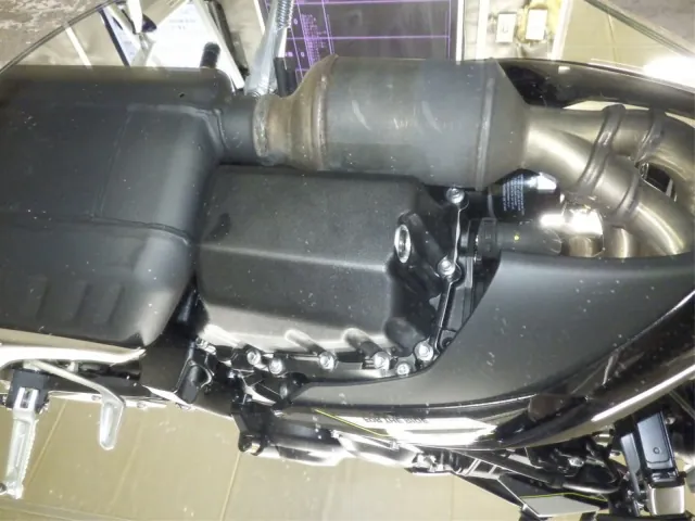 Triumph Street Triple RS 2026, чёрный, фото 7
