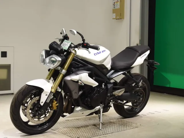 Triumph Street Triple 2013, белый, фото 4