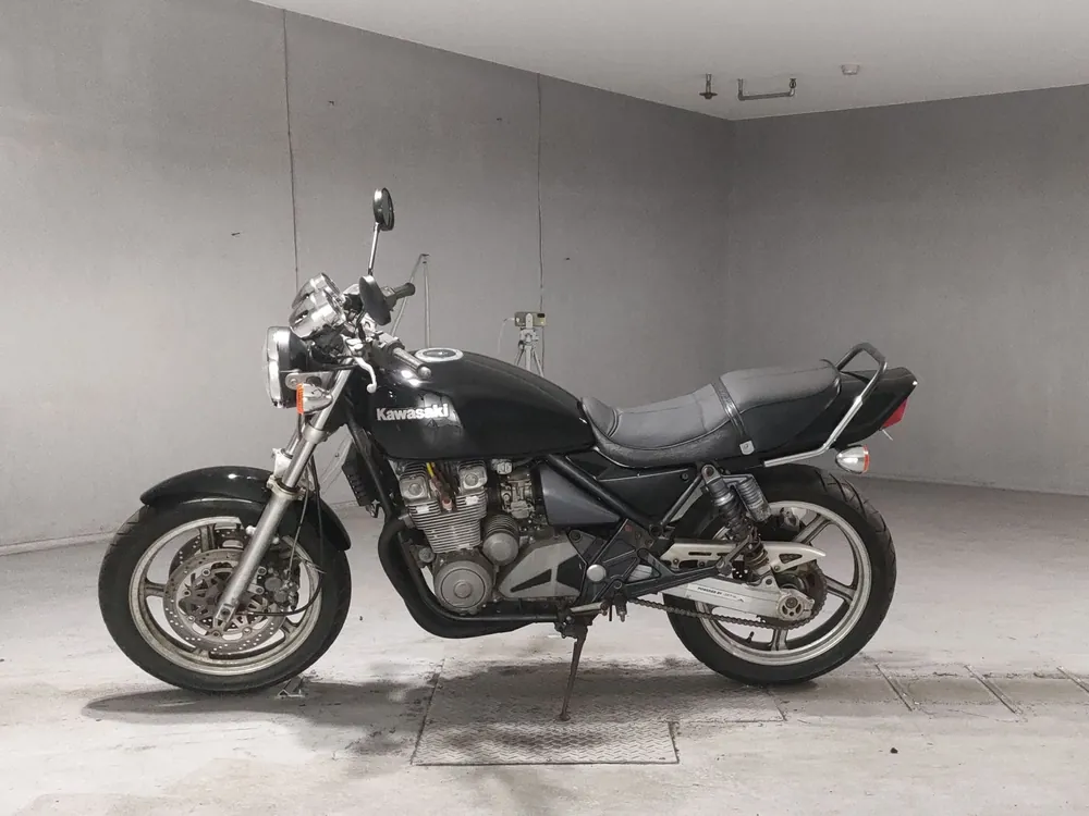 Kawasaki Zephyr 400 1991, чёрный, фото 2