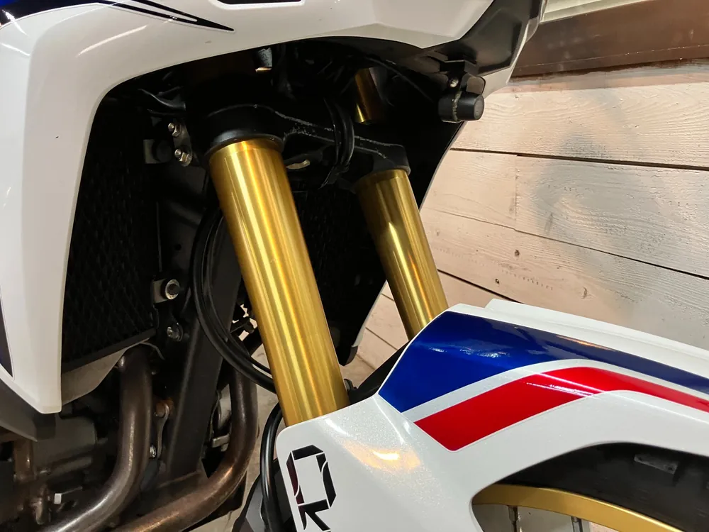 Honda Cfr1000 Africatwin 2016, tricolor color, фото 19