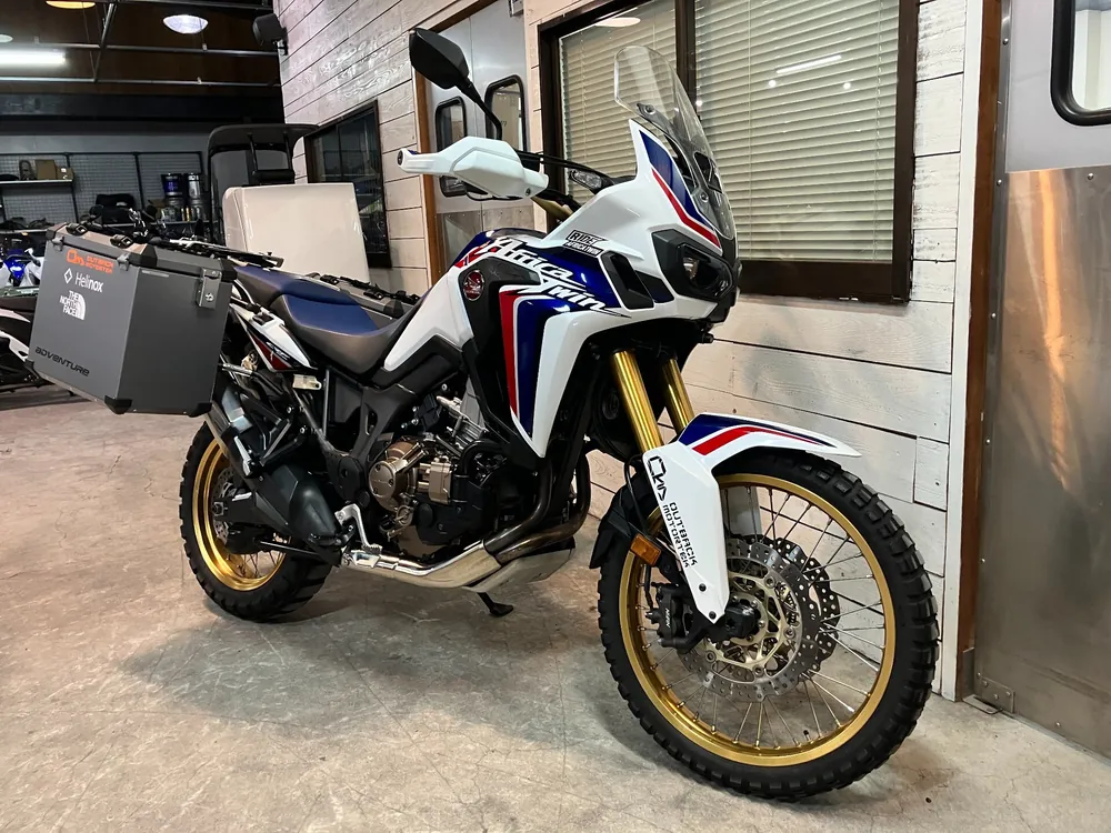 Honda Cfr1000 Africatwin 2016, tricolor color, фото 7