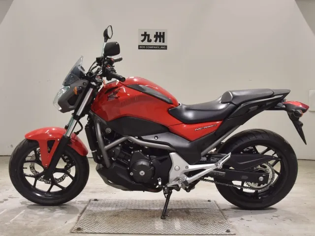 Honda NC700S 2013, красный, фото 2