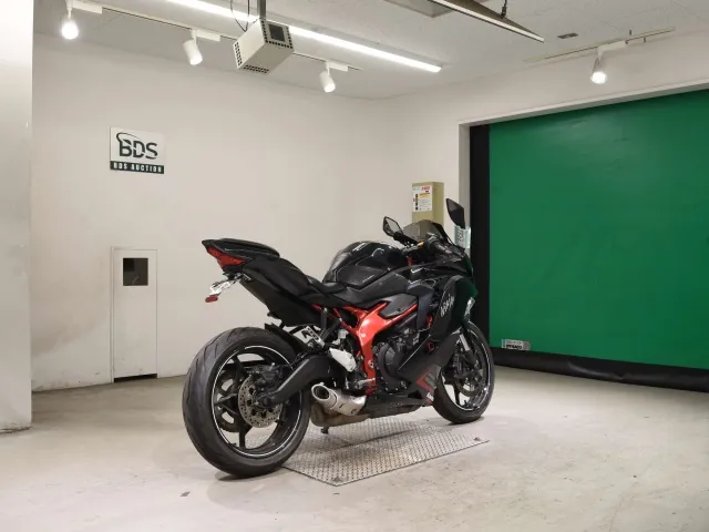 Kawasaki Ninja ZX-25R, чёрный, фото 5