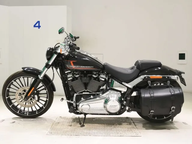 Harley-Davidson FXBR1920 2023, чёрный, фото 2