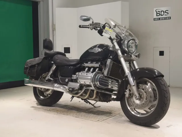 Honda Valkyrie 1996, чёрный, фото 3