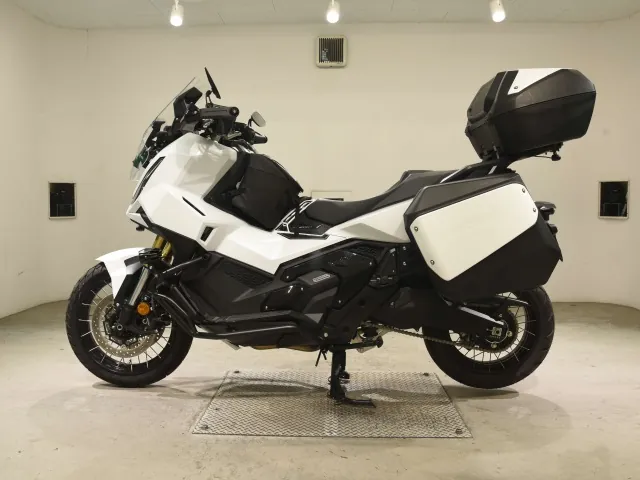 Honda X-ADV750 2025, белый, фото 2